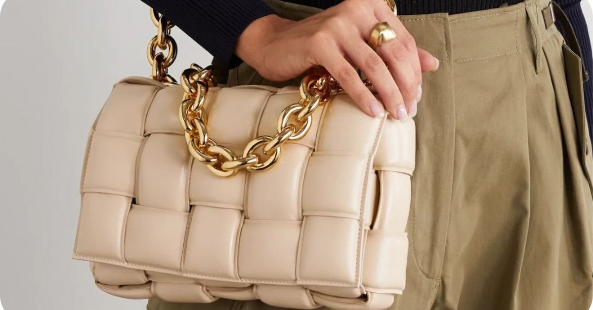 Different types of women bags