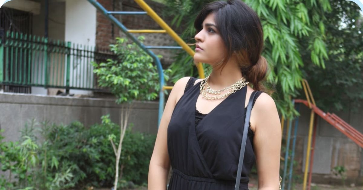 Kritika Khurana outfits