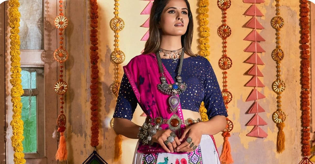 Navratri Outfits Rentals In Delhi