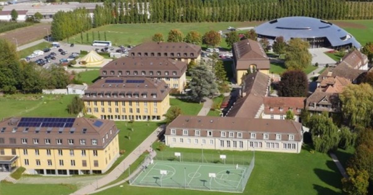 Radhika and Pankaj Oswal 