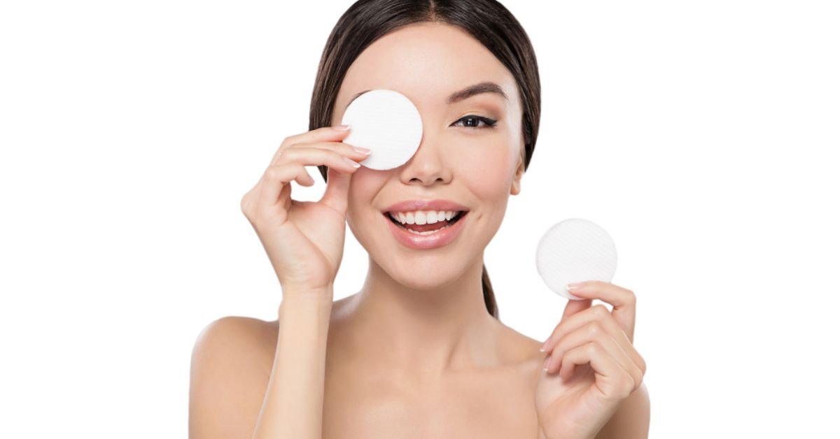 ways to remove waterproof eyeliner