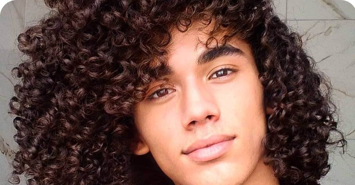 hairstyle for long hair on men 