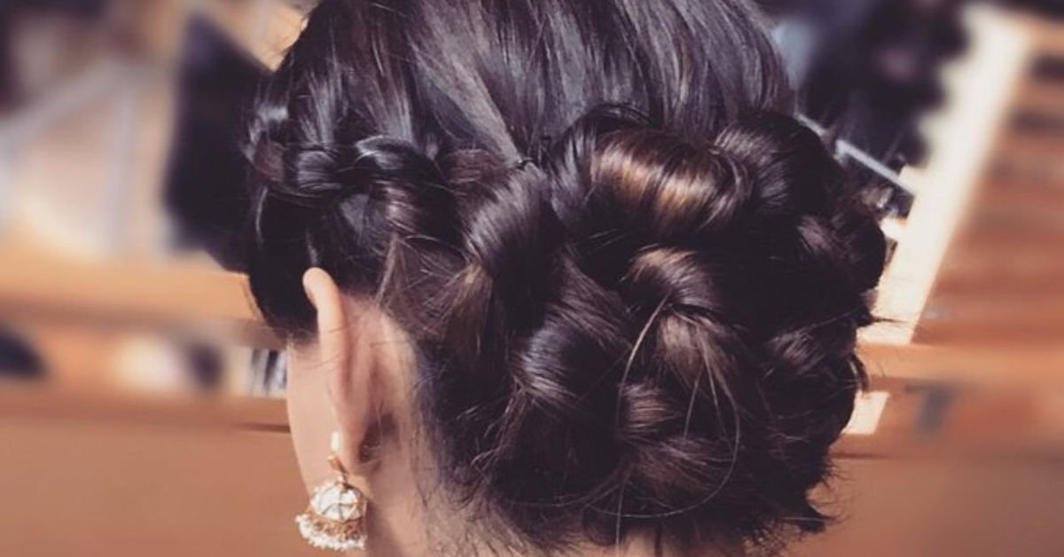hairstyles with an Anarkali suit 