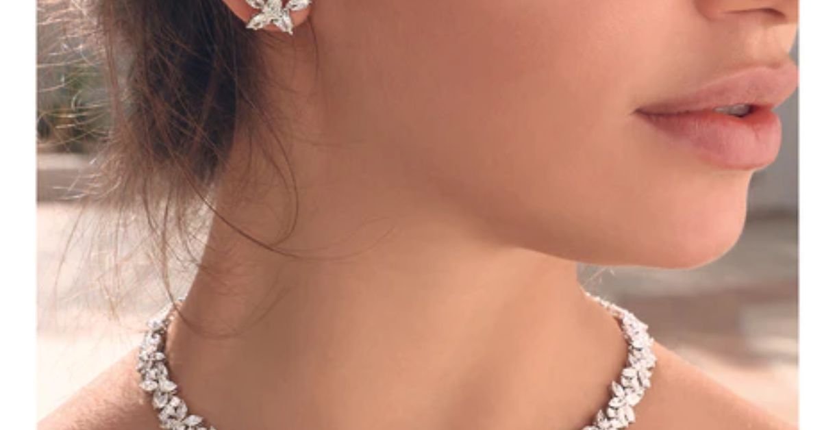 neck piece and earring set