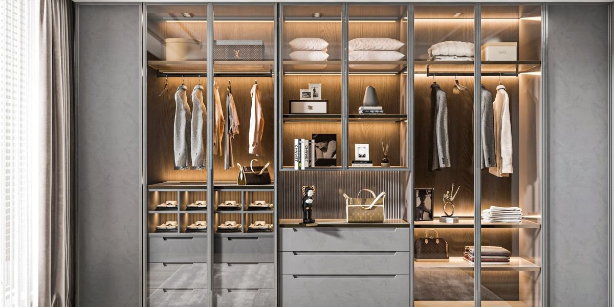 Build a Capsule Wardrobe