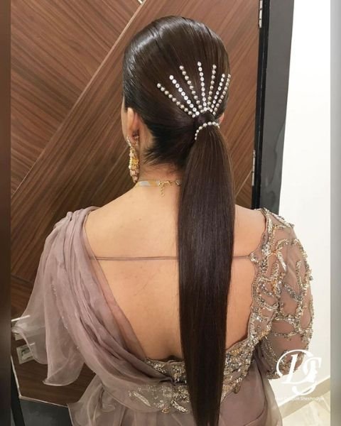 Low Ponytail with Pearl Accessories